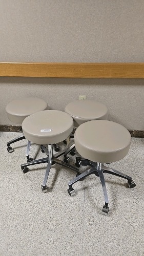 QTY. 4 EXAM STOOLS, BEIGE LOCATED AT 900 W. CLAIREMONT AVE, EAU CLAIRE, WI 54701