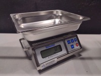 HEALTH O METER 3400KL DIGITAL SCALE LOCATED AT 3325 MOUNT PROSPECT RD. FRANKLIN PARK, IL 60131