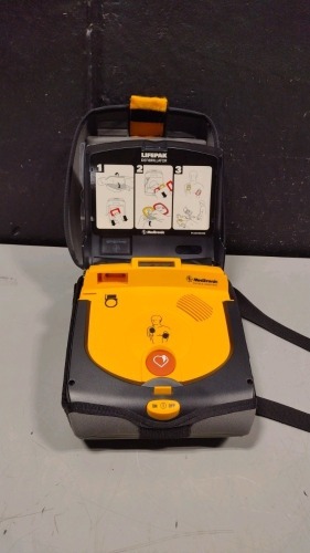 MEDTRONIC LIFEPAK CR-T AED TRAINER LOCATED AT 3325 MOUNT PROSPECT RD. FRANKLIN PARK, IL 60131