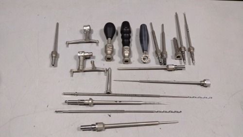 BRAINLAB VECTORVISION DRILL GUIDE INSTRUMENT SET LOCATED AT 3325 MOUNT PROSPECT RD. FRANKLIN PARK, IL 60131