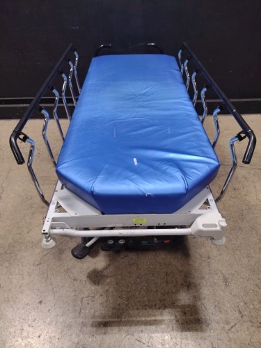 STRYKER 1711 STRETCHER LOCATED AT 3325 MOUNT PROSPECT RD. FRANKLIN PARK, IL 60131