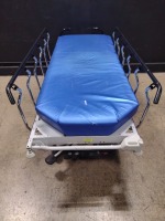 STRYKER 1711 STRETCHER LOCATED AT 3325 MOUNT PROSPECT RD. FRANKLIN PARK, IL 60131