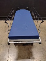 STRYKER 1501 STRETCHER LOCATED AT 3325 MOUNT PROSPECT RD. FRANKLIN PARK, IL 60131