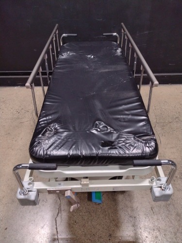 DRE MILLENNIUM 5 STRETCHER LOCATED AT 3325 MOUNT PROSPECT RD. FRANKLIN PARK, IL 60131