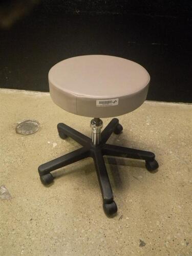 STOOL