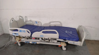 HILL-ROM P3200 VERSACARE HOSPITAL BED