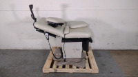 RITTER/MIDMARK 230 POWER EXAM CHAIR WITH HAND CONTROL