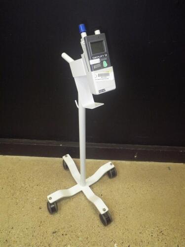 IVAC TEMP-PLUS II THERMOMETER ON ROLLING STAND