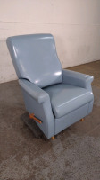 RECLINER