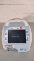 NEWPORT MEDICAL HT70 VENTILATOR