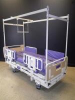 KCI BARIMAXX II HOSPITAL BED