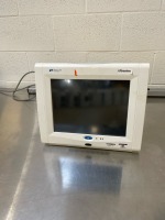 SPACE LABS ULTRAVIEWSL PATIENT MONITOR