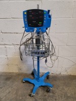 GE V100 PATIENT MONITOR ON ROLLING STAND