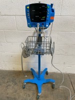 GE DYNAMAP V100 PATIENT MONITOR ON ROLLING STAND