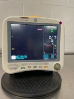 GE DASH 4000 PATIENT MONITOR