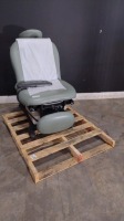 MIDMARK 630-003 POWER EXAM CHAIR