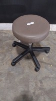 MIDMARK EXAM STOOL