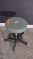 MIDMARK EXAM STOOL