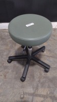 MIDMARK EXAM STOOL