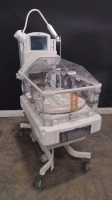 GE GIRAFFE OMNIBED INFANT INCUBATOR