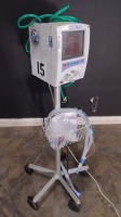 VERSAMED IVENT 201 VENTILATOR ON ROLLING STAND