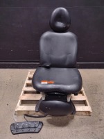 MIDMARK 630 POWER EXAM CHAIR