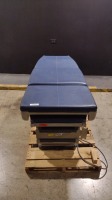 MIDMARK 405 POWER EXAM TABLE