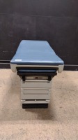 MIDMARK 404 EXAM TABLE