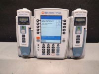 ALARIS PCU 8015 SERIES INFUSION PUMP WITH 8100 SERIES MODULES