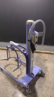 ARJO MAXI MOVE PATIENT LIFT