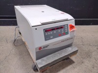 BECKMAN COULTER ALLEGRA X-22R CENTRIFUGE