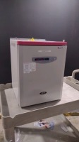 ASTEC APM-50DR INCUBATOR