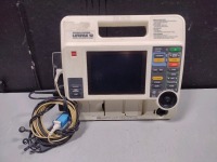 MEDTRONIC/PHYSIO-CONTROL LIFEPAK 12 BIPHASIC DEFIB WITH PACING, 3 LEAD ECG, SPO2, ANALYZE