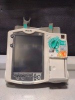 PHILIPS HEARTSTART MRX DEFIB WITH PACING, 3 LEAD ECG, CO2, SPO2, NIBP, ANALYZE