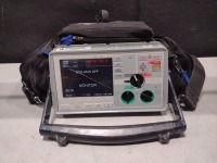 ZOLL E SERIES DEFIB WITH PACING, 12 LEAD ECG, CO2, SPO2, NIBP, ANALYZE, BATTERY