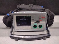 ZOLL E SERIES DEFIB WITH PACING, 12 LEAD ECG, CO2, SPO2, ANALYZE