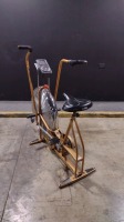 SCHWINN AIRDYNE EXERCISE BIKE