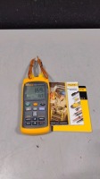 FLUKE 54 II B THERMOMETER