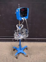 GE DINAMAP CARESCAPE V100 PATIENT MONITOR