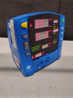 GE DINAMAP CARESCAPE V100 PATIENT MONITOR