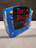 GE DINAMAP CARESCAPE V100 PATIENT MONITOR