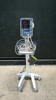 MINDRAY DATASCOPE ACCUTORR V PATIENT MONITOR