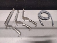 LIGHTED RETRACTOR INSTRUMENTATION TRAY