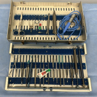 ALCON INFINITI OZIL OPTHALMIC SET WITH ALCON INFINIT OZIL, REF: 8065750469 HANDPIECE (located at 204 Gateway North Marble Falls, TX 78654)