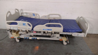 HILL-ROM P3200 VERSACARE HOSPITAL BED