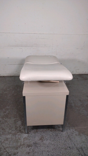 HAMILTON STEELCREST EXAM TABLE