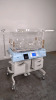 DRAGER ISOLETTE 8000 INFANT INCUBATOR