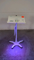 NATUS NEOBLUE LED PHOTOTHERAPY SYSTEM ON ROLLING STAND