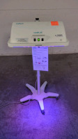 NATUS NEOBLUE LED PHOTOTHERAPY SYSTEM ON ROLLING STAND