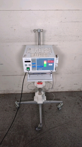 HOLOGIC AQUILEX FLUID CONTROL SYSTEM ON ROLLING STAND